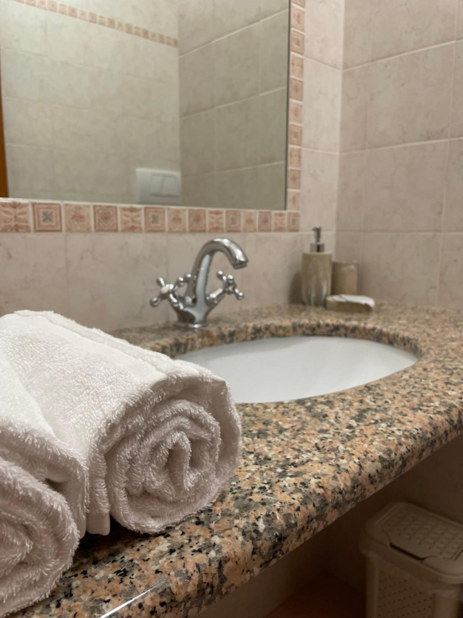 Guest house Arra - & *